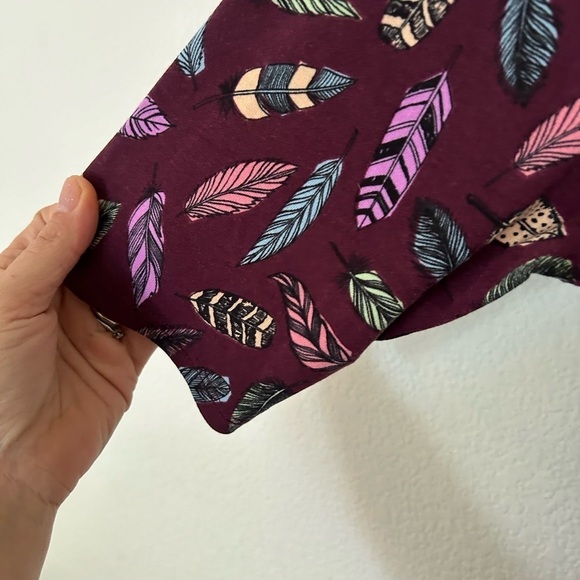 Lularoe Nicole dress 2XL all over novelty print feathers - Picture 4 of 8